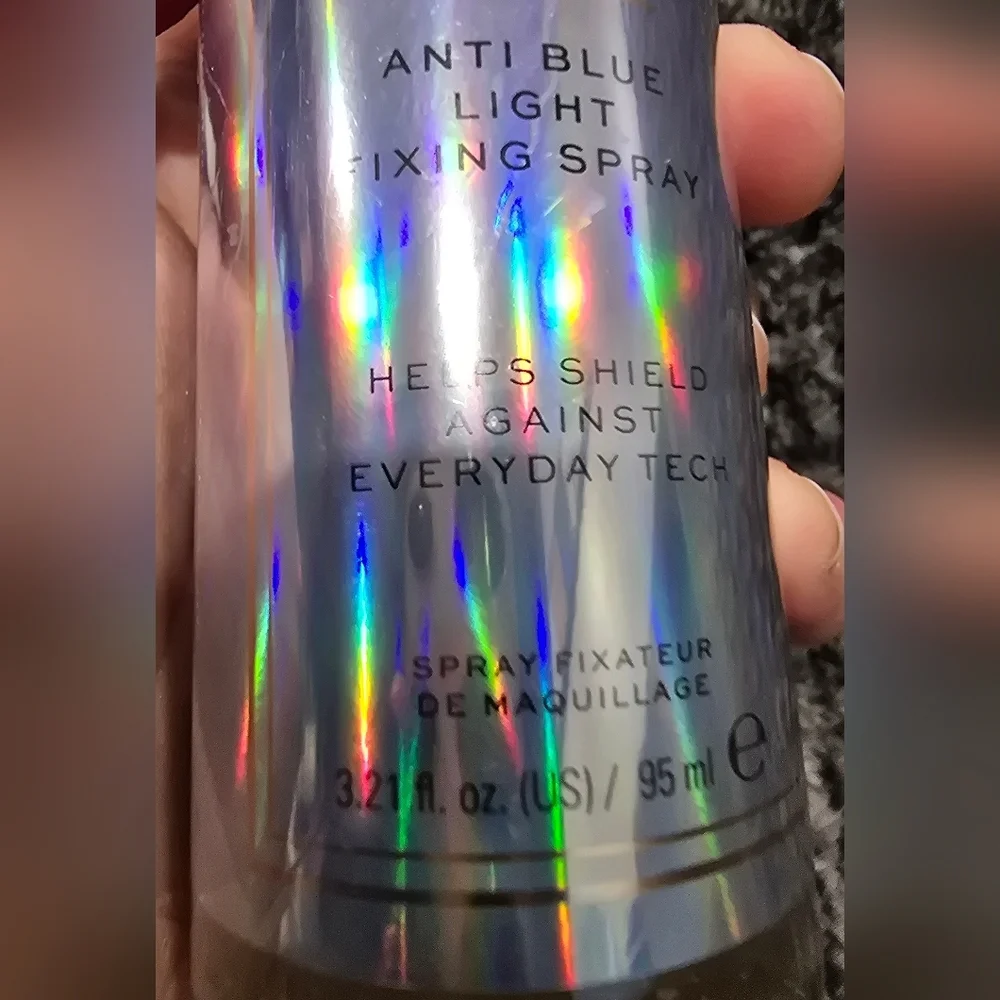 New REVOLUTION Makeup Revolution SCREEN FIX Anti-Blue Light Fixing Spray 3.21 oz